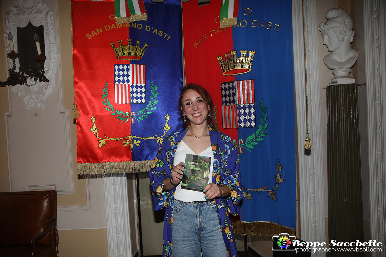 VBS_1259 - Presentazione libro 'Il dono del basilico' di Lucrezia Pernigotti.jpg